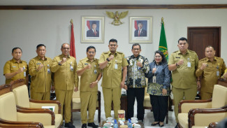 Sumut Raih Predikat UHC Prioritas,  Bobby Nasution Minta Layanan Dioptimalkan Kepada Masyarakat
