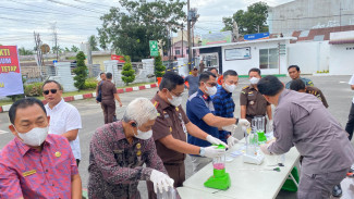 Kejari Binjai Musnahkan Barang Bukti 67 Perkara Inkrah, Didominasi Narkotika