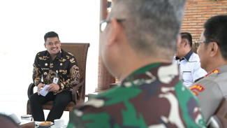 Jaga Keamanan Lingkungan, Gubernur Bobby Nasution Siap Aktifkan Siskamling di Sumut