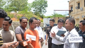 Rekonstruksi Kasus Pembunuhan di Polres Labusel, Terungkap Cara Pelaku Menghabisi Nyawa Korban