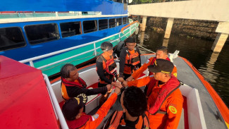 Terpeleset Saat Mancing di Danau Toba, 2 Pria Tenggelam dan Belum Berhasil Ditemukan