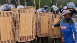 Bentrokan Pecah Antara Security TPL dan Masyarakat di Simalungun, Belasan Orang Dilaporkan Luka-luka