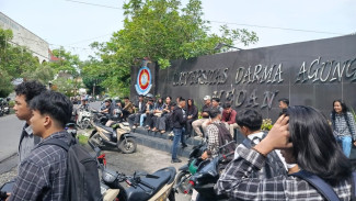 Desak Penyelesaian Dualisme Yayasan, Mahasiswa UDA: Kami Terlantar Di Kampus Sendiri