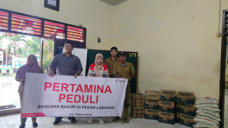 Pertamina Sumbagut Salurkan Bantuan Kepada Korban Banjir di Pekan Labuhan Medan