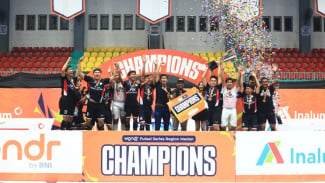 Tim Futsal FIK UNIMED Angkat Tropi, Sukses Juarai National Collegiate Futsal Series 2025