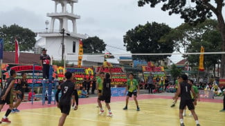 Meriahkan HUT Ke-80, Brimob Polda Sumut Gelar Kejuaraan Bola Voli Antara Pelajar Diikuti 24 Tim