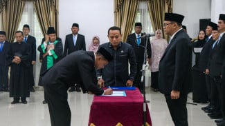13 Pejabat di Lingkungan Pemkab Deli Serdang Resmi Dilantik Bupati Asri Tambunan, Ini Nama-namanya
