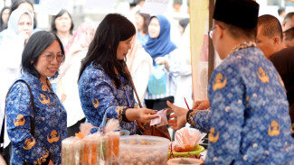 Kolaborasi Panitia Natal Pemprov Sumut dan KORPRI Gelar Pasar Murah Hingga Layanan Kesehatan Gratis