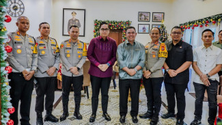 Pererat Kebersamaan di Natal 2025, Wali Kota Medan Hadiri Open House Kapolda Sumut