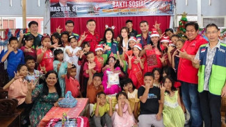 TPH Rayakan Natal dan Serahkan Sembako di Panti Asuhan GBA,Hasyim: Momentum Berbagi Kasih