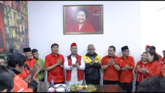 PDIP Kota Medan Rayakan HUT ke-79 Megawati Soekarnoputri dengan Menggelar Potong Tumpeng dan Pelepasan Burung
