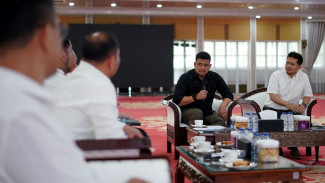 Pesan Tegas Bobby Nasution ke Dirut Bank Sumut : Jangan Lama-lama, Kalau Tidak Bisa Dikonsolidasi Gilas Aja