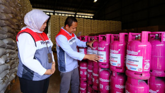 Pertamina dan SERUNI Serahkan Bantuan Sarana Air Bersih dan 1.577 Tabung Bright Gas bagi Warga di Pidie Jaya