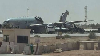 Iran Hancurkan Pesawat Pengintai E-3 AWACS Milik Amerika Serikat