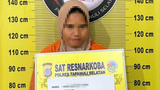 Emak-emak di Tapsel Ditangkap Polisi Saat Naik Becak Motor, Ternyata Lagi Bawa Ganja 3 Kg dari Panyabungan Madina