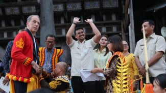 Bobby Nasution Ukir Sejarah, Jadi Gubernur Sumut Pertama yang Berkantor di Kepulauan Nias