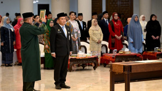 Timur Tumanggor Dilantik Jadi Plt Sekda Sumut, Bobby Nasution: Jangan Ada Korupsi Anggaran