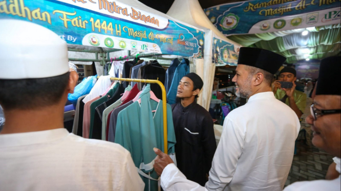 Wagub Sumut Musa Rajekshah kunjungi Ramadan fair Masjid Al-Ma'ruf.