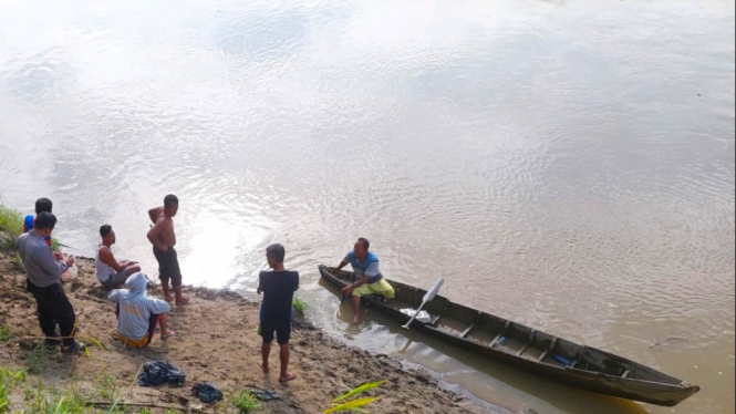 Proses pencarian korban hilang di Sungai Wampu, Langkat.