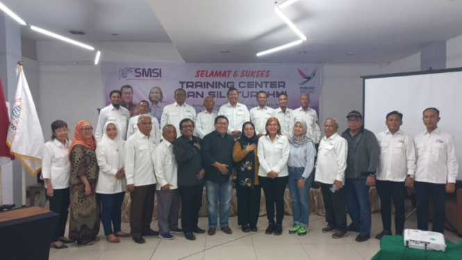 Ketua SMSI Pusat, Firdaus saat pembukaan training center SMSI Sumut.