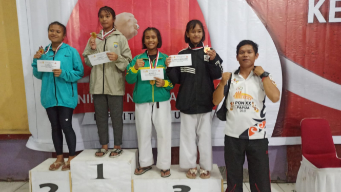 Karateka perguruan KKI Sibolga raih 5 medali.