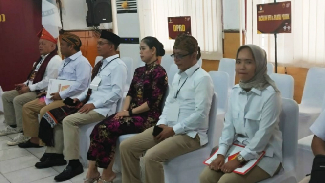 DPD Gerindra Sumut mendaftar ke KPU Sumut.