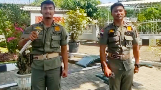 Personel Satpol PP Pemprov Sumut mahir gunakan double stick