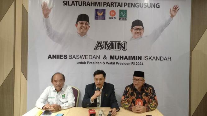 Ketua DPW PKS Sumut, Usman Jakfar, Ketua DPW Nasdem Sumut, Iskandar dan Wakil Ketua DPW PKB Sumut, Syaiful Syafri.