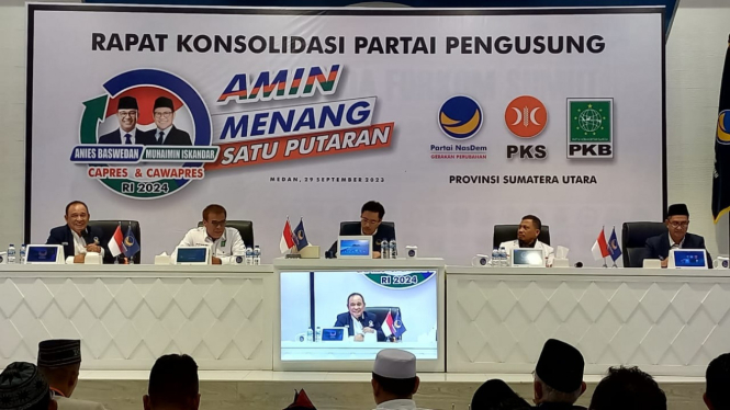 Rapat konsolidasi Koalisi Perubahan untuk Persatuan (KPP) DPW Nasdem Sumut, DPW PKS Sumut dan DPW PKB Sumut.