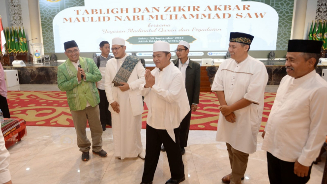 Pj Gubernur Sumut, Hassanudin hadir pada tabligh dan zikir Akbar di Kantor Gubernur Sumut.