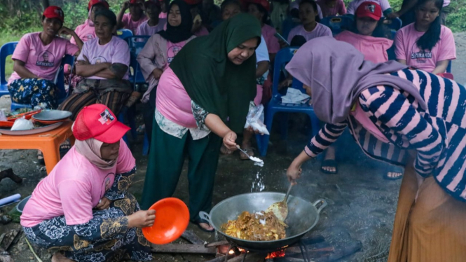 Srikandi Ganjar Sumut perkenalkan Pelleng kuliner tradisional khas Pakpak.