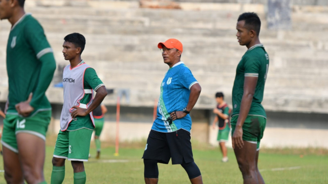 Pelatih PSMS, Miftahudin Mukson.