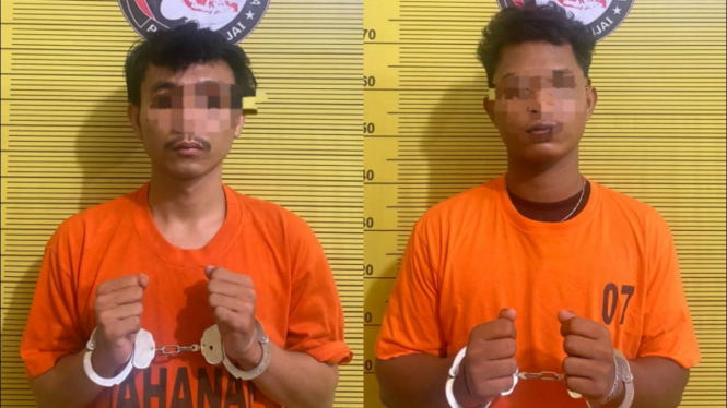 2 tersangka narkoba yang ditangkap Satnarkoba Polres Binjai.