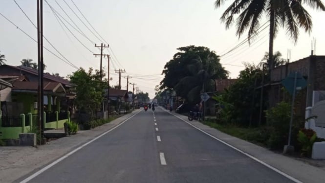 Kondisi jalan di Kabupaten Asahan usai dilakukan pembangunan.