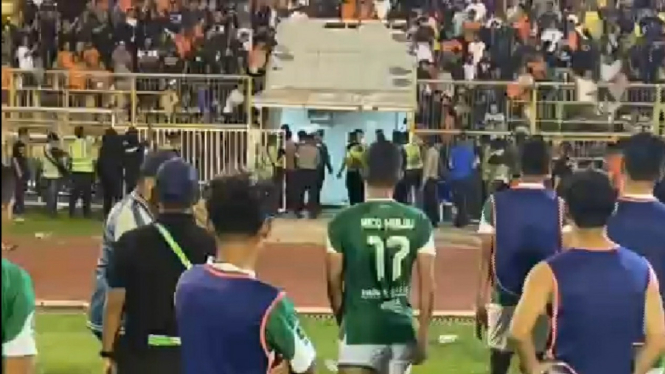 Pemain PSMS Medan tertahan usai laga melawan Persiraja.