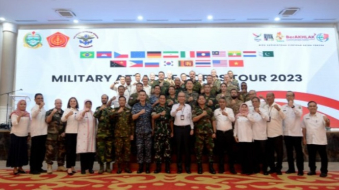 Military Attache Corps Tour (MILAT TOUR 2023) di Aula Raja Inal Siregar Kantor Gubernur Sumut.