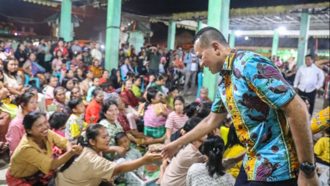 Musa Rajekshah menemui masyarakat Desa Kotarih Pekan Kecamatan Kotarih, Kabupaten Sergai.