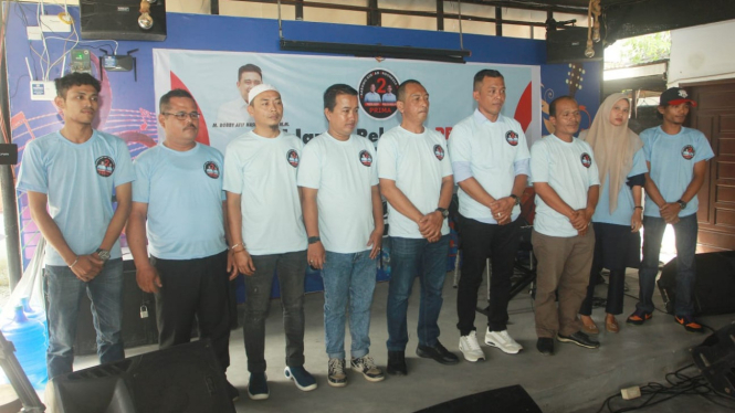 Ketua PRIMA, Joko Irawan bersama pengurus PRIMA deklarasi dukungan kepada Prabowo-Gibran di Pilpres 2024.