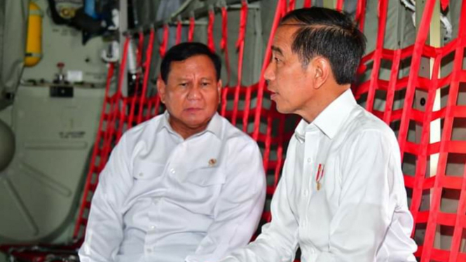 Presiden Joko Widodo bersama Menhan, Prabowo Subianto.
