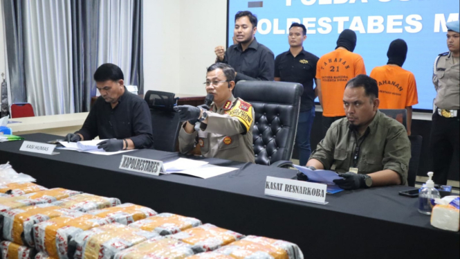 Kapolrestabes Medan, Kombes Pol Teddy John Sahala Marbun paparkan pengungkapan narkoba.