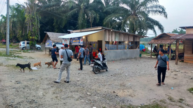 Polisi datangi lokasi yang dilaporkan tempat konsumsi narkoba di Batangserangan, Langkat.