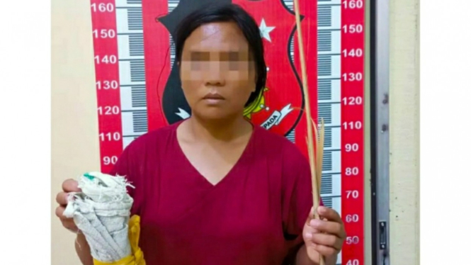 MS wanita penyiksa bocah yatim diamankan Polres Tapteng.