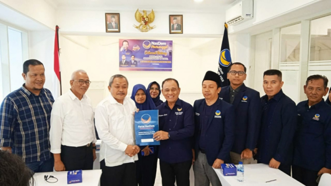 Muluskan Langkah Menuju Pilgub Sumut 2024 Edy Rahmayadi Ambil Formulir Pendaftaran Ke Nasdem 8996