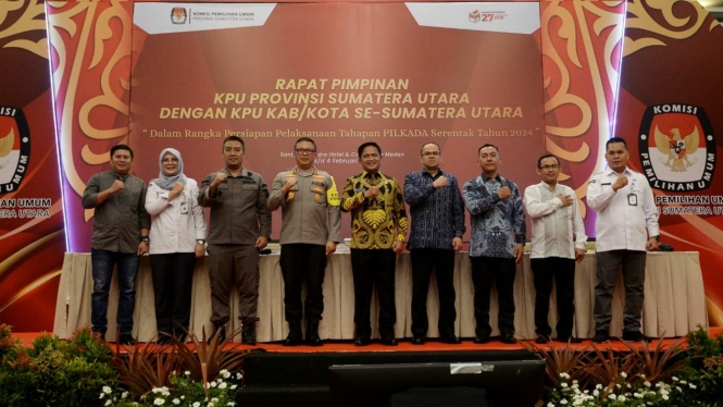 Pj Gubernur Sumut, Hassanudin menghadiri Rapat Pimpinan KPU Sumut bersama KPU Kab/Kota se-Sumut.