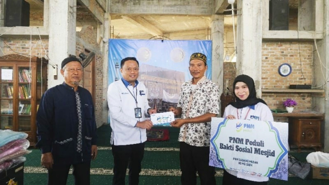 HUT ke-25 PNM Peduli gelar bakti sosial di Masjid Ar-Rohmatul Hidayah.