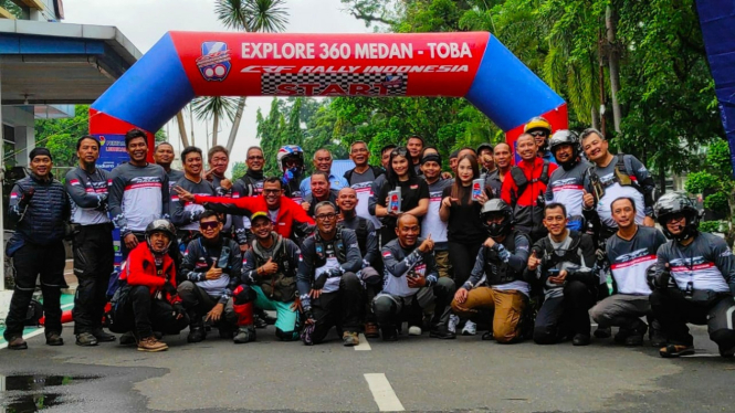 CRF Rally Indonesia dan Pertamina Lubricants Jajal Medan - Toba.