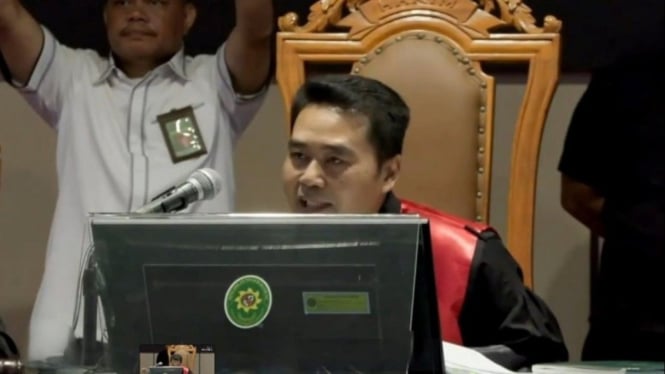 Hakim tunggal Eman Sulaeman pada sidang praperadilan