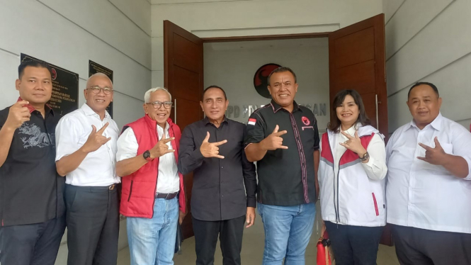 Bacagub Sumut, Edy Rahmayadi saat mengikuti fit and proper test di DPD PDIP Sumut.