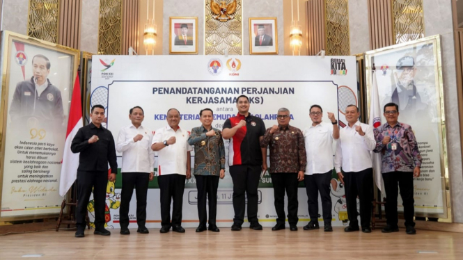 Penandatanganan perjanjian kerja sama Kemenpora penyelenggaraan PON 2024 Aceh-Sumut.