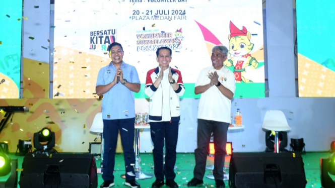 Pj Gubernur Sumut, Agus Fatoni saat menghadiri acara talkshow road to PON Aceh-Sumut di Plaza Medan Fair, Kota Medan.